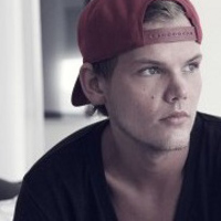 Avicii on Adam Lambert: „His voice is just insane“